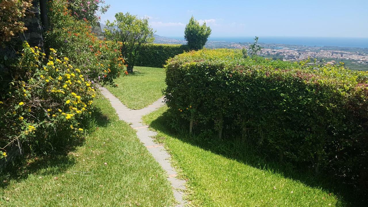 Open Land Holiday House Fiumefreddo di Sicilia Exterior foto